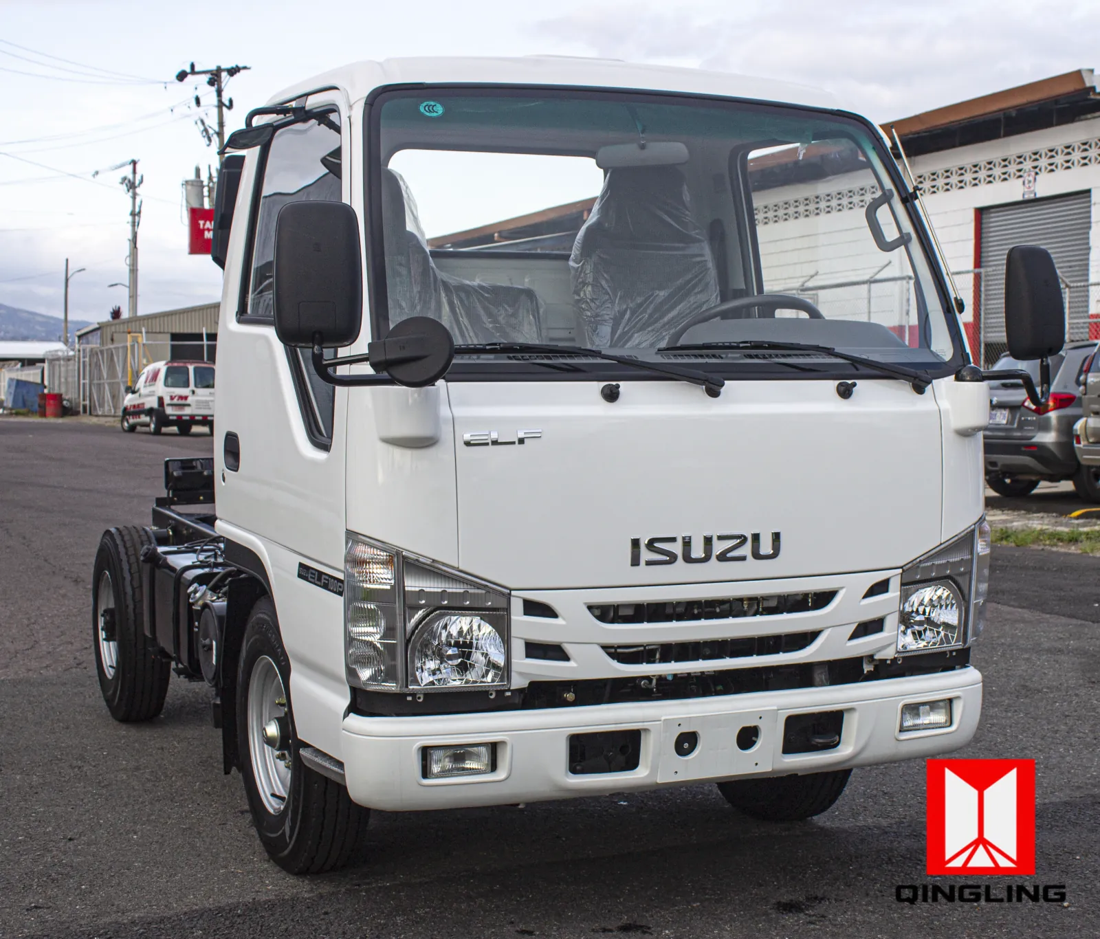 Isuzu ELF 100P
