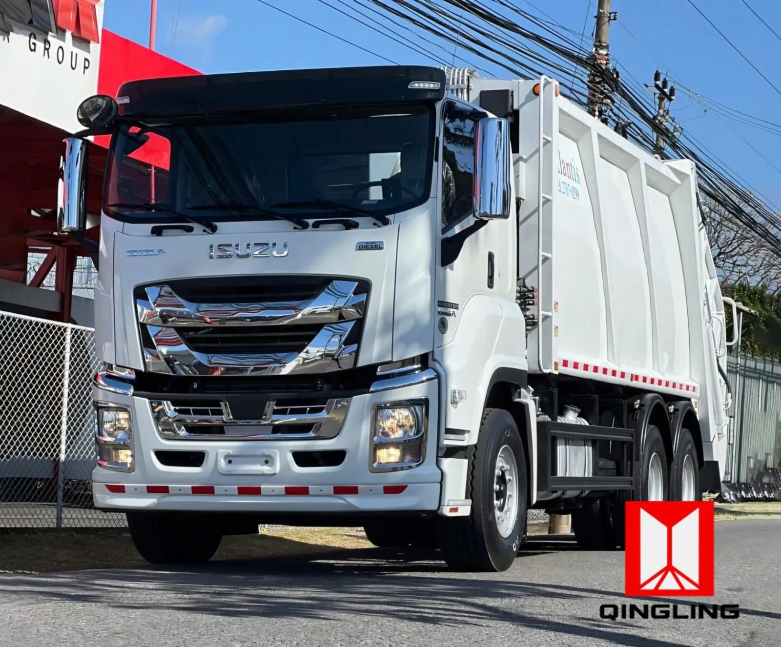 Isuzu Giga Camión 6x4 - foto 2