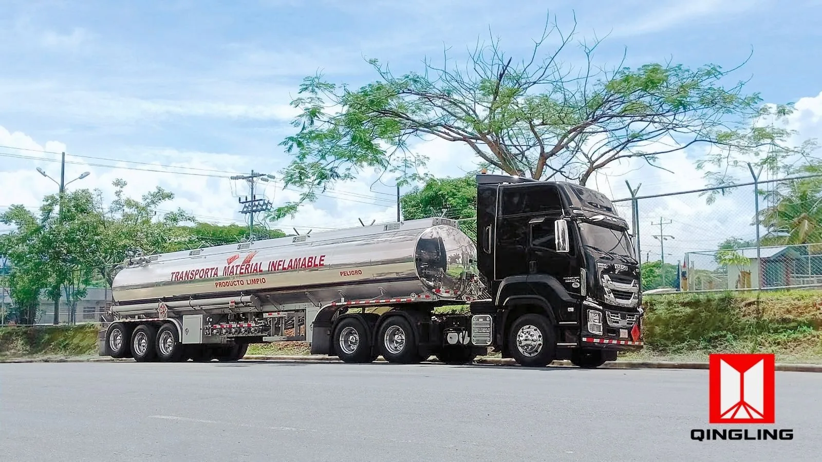 Isuzu Giga Tractor 6x4 - foto 3