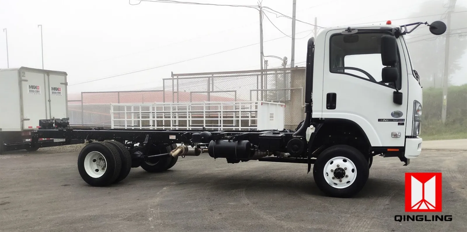 Isuzu NZS 700P 4WD - foto 2